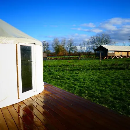 Camping A La Ferme - Hebergements Insolites Cerisy-la-Foret Extérieur photo