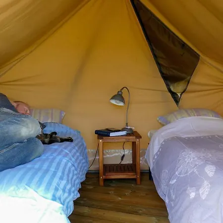 Camping A La Ferme - Hebergements Insolites Cerisy-la-Foret Extérieur photo