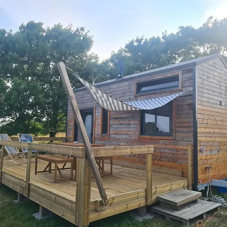 Camping A La Ferme - Hebergements Insolites Cerisy-la-Foret Extérieur photo